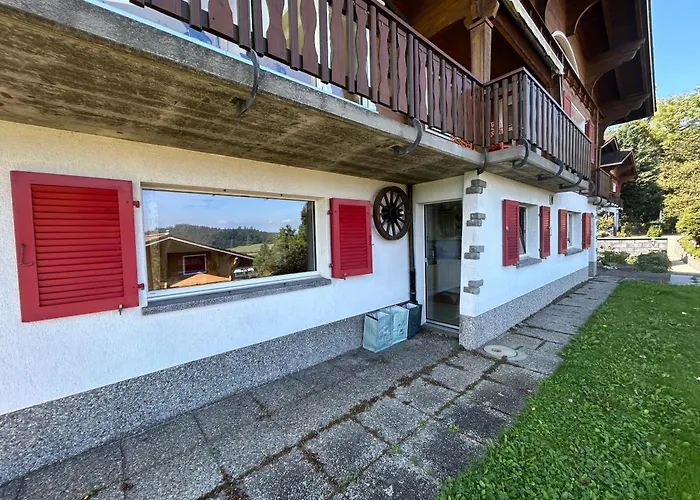 Apartment In Swiss Chalet Traeumli